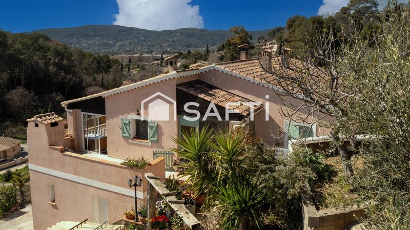 Maison - 179 m² - 8 pièces