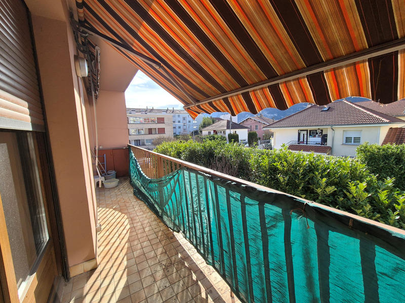 Appartement - 83 m² - 4 pièces