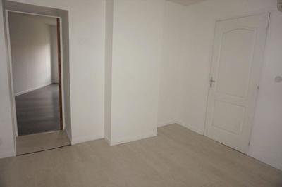 Appartement - 81 m² - 3 pièces