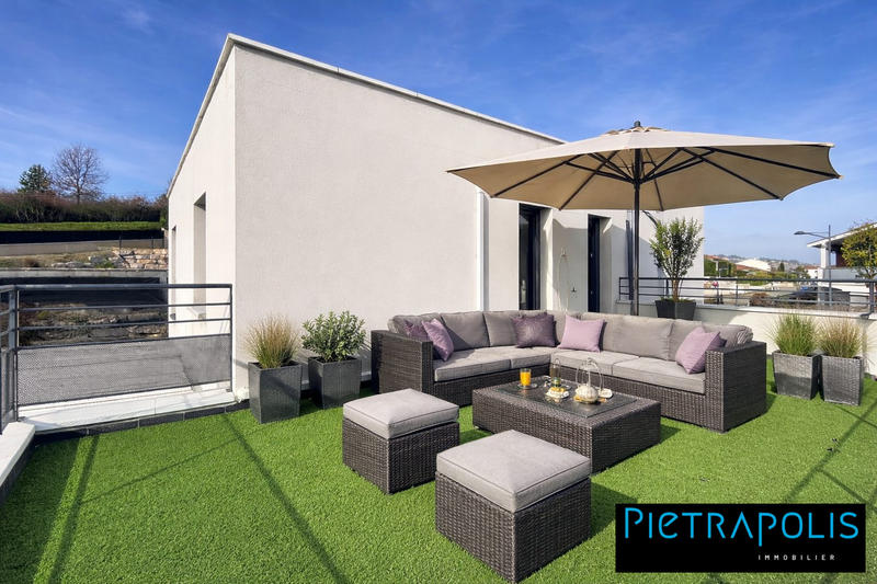 Villa - 153 m² - 6 pièces