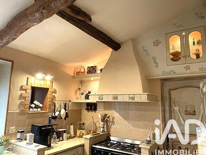 Maison - 248 m² - 8 pièces