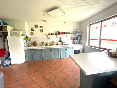 Maison - 99 m² - 4 pièces