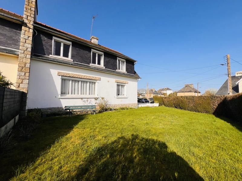 Maison - 101 m² - 7 pièces