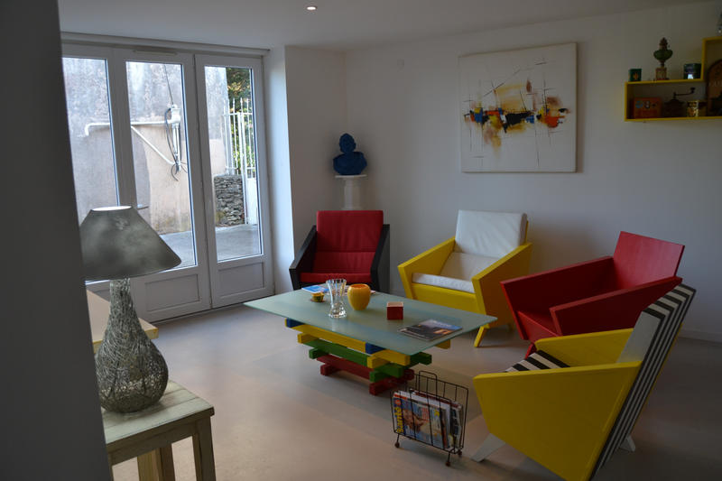 Propriété - 1 000 m² - 10 pièces