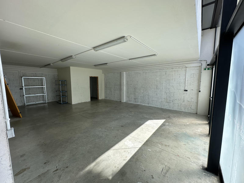 Local commercial - 150 m²