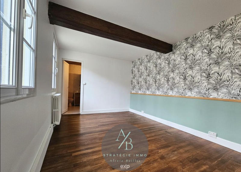 Maison - 149 m² - 8 pièces