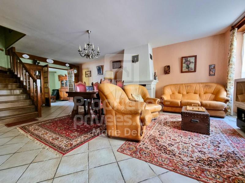 Maison - 101 m² - 5 pièces