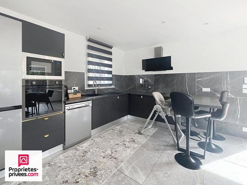 Villa - 100 m² - 4 pièces