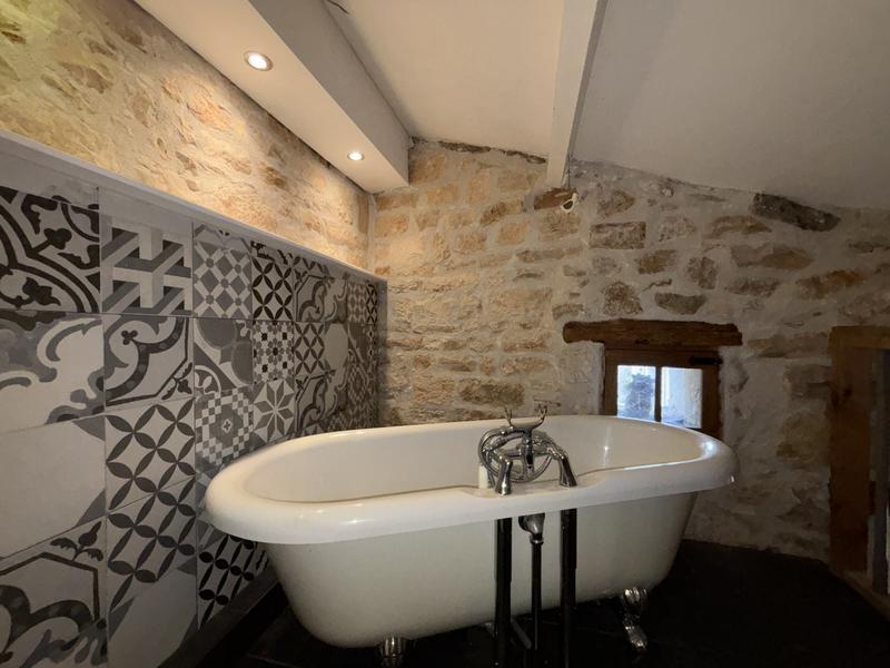 Maison - 93 m² - 5 pièces