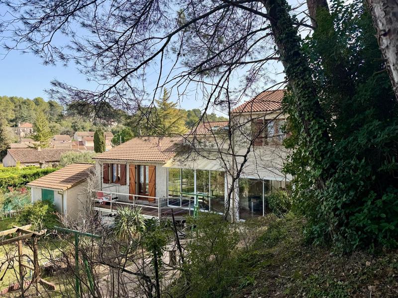 Maison - 165 m² - 6 pièces