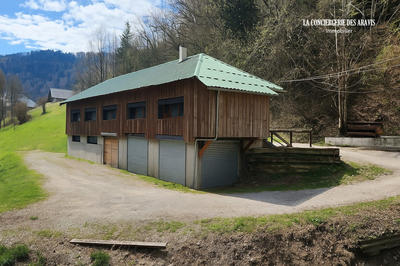 Local d'activités - 260 m²