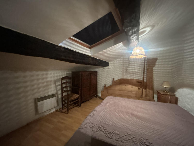 Mas - 200 m² - 8 pièces