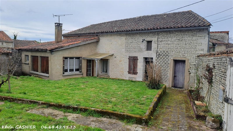 Maison - 87 m² - 5 pièces
