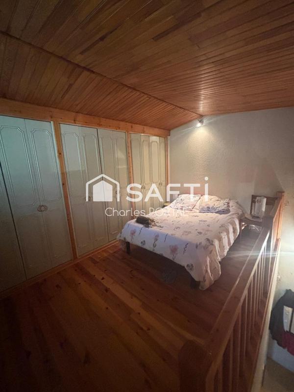 Maison - 140 m² - 4 pièces