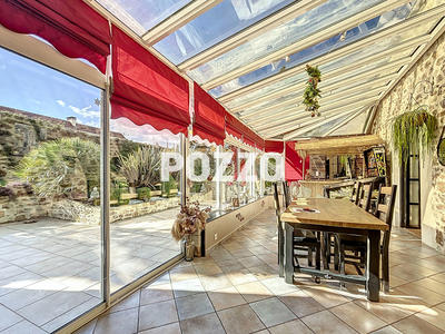 Maison - 249 m² - 10 pièces