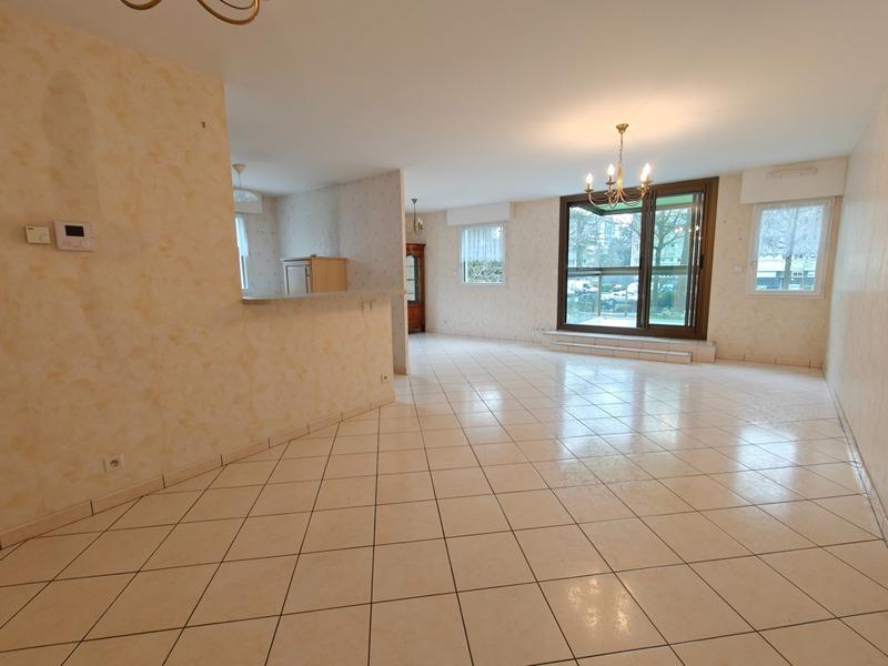 Appartement - 77 m² - 4 pièces