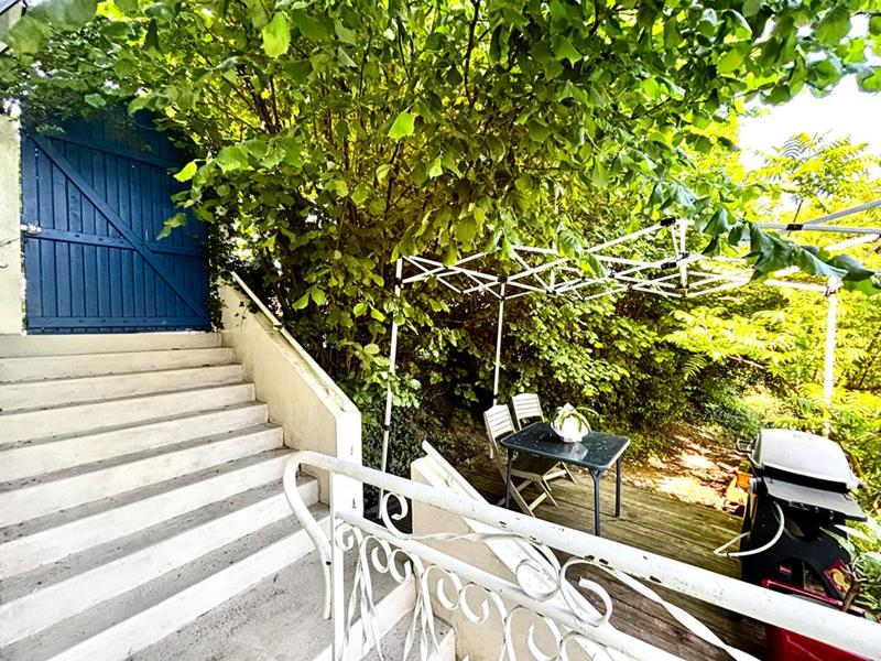 Maison - 191 m² - 8 pièces