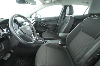 Opel Astra 1.4 Turbo Innovation Auto 150 ch