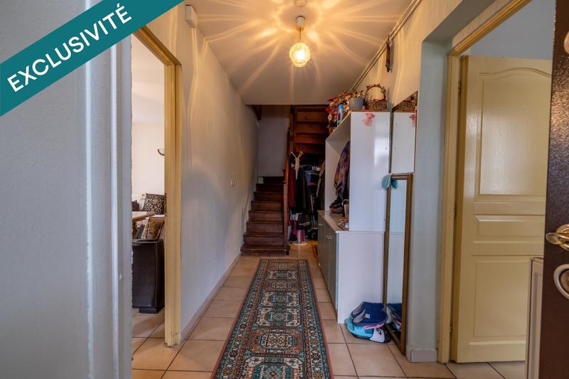 Maison - 325 m² - 5 pièces