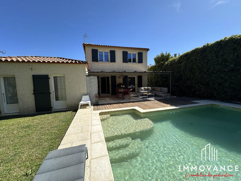 Maison - 121 m² - 5 pièces