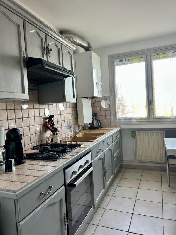 Appartement - 64 m² - 3 pièces
