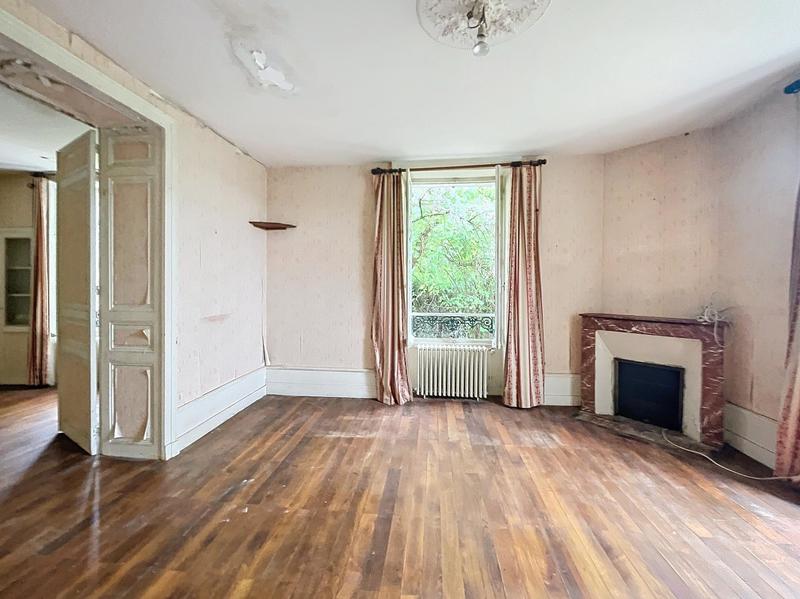 Maison - 157 m² - 7 pièces