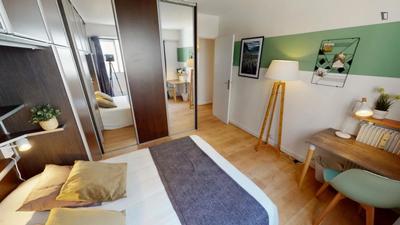 Chambre - 12 m² - 3 pièces