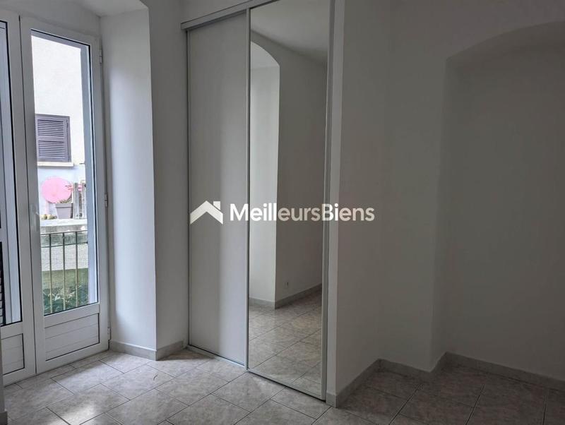 Appartement ancien - 62 m² - 3 pièces