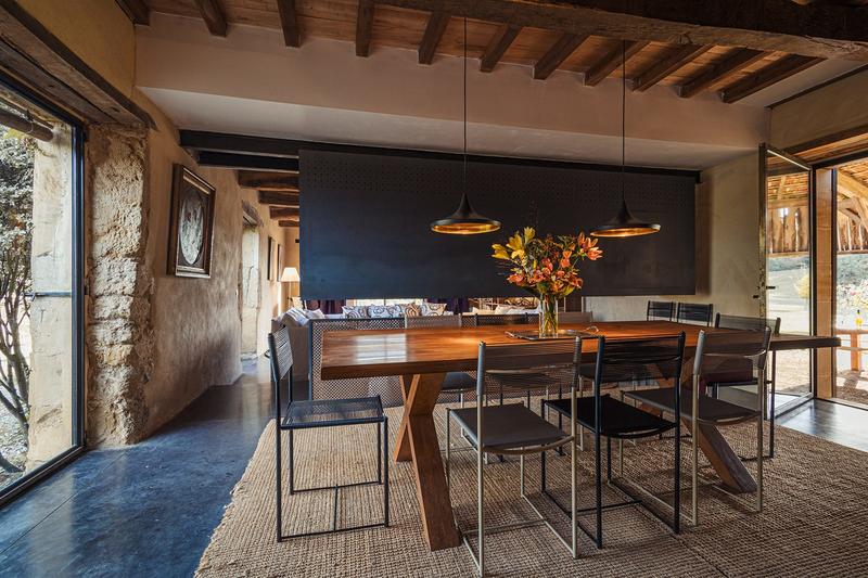 Maison - 308 m² - 10 pièces