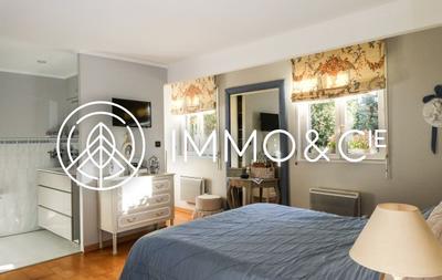 Maison - 165 m² - 6 pièces