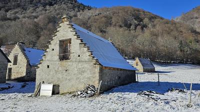 Grange - 50 m² - 2 pièces