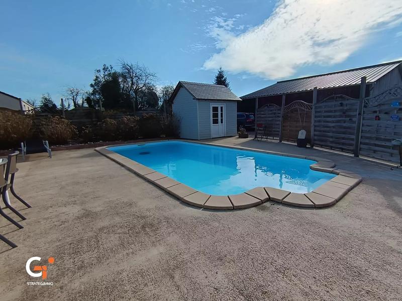 Maison - 164 m² - 8 pièces