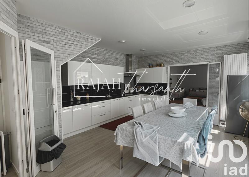 Maison - 197 m² - 6 pièces