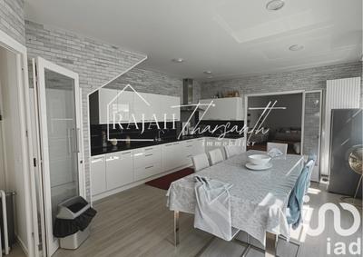 Maison - 197 m² - 6 pièces