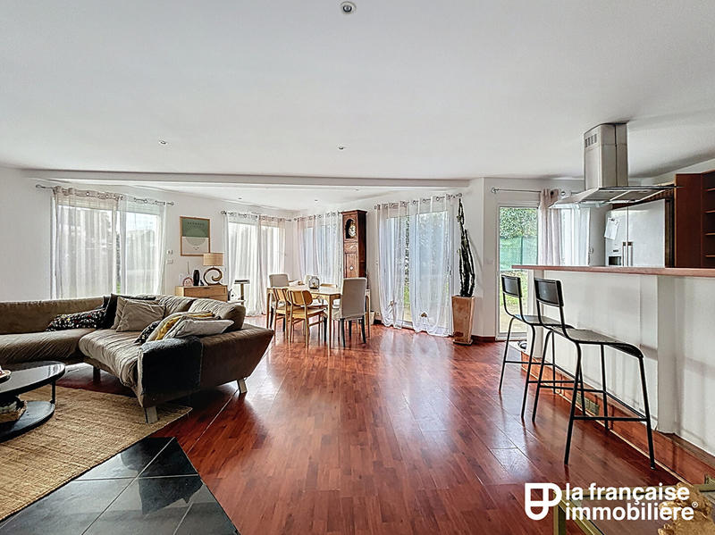 Maison - 153 m² - 7 pièces