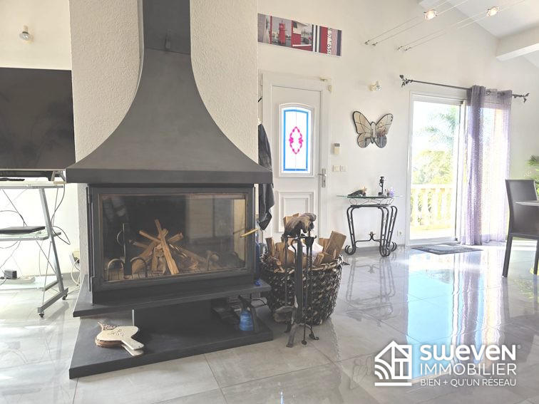 Maison - 175 m² - 8 pièces