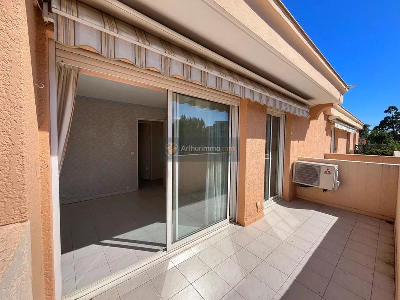 Appartement - 97 m² - 4 pièces