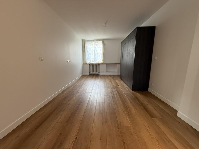 Appartement - 111 m² - 4 pièces