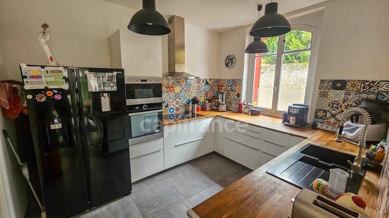 Maison de maîtres - 225 m² - 10 pièces