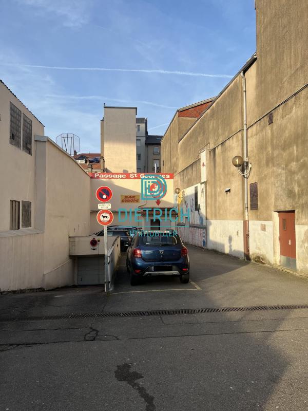 Immeuble - 1 446 m²