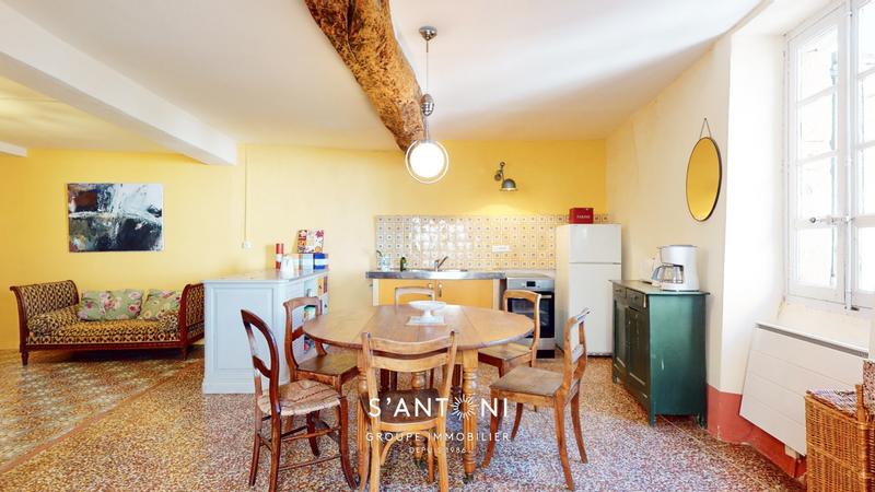 Maison de village - 180 m² - 4 pièces