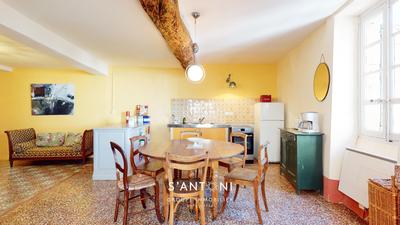 Maison de village - 180 m² - 4 pièces