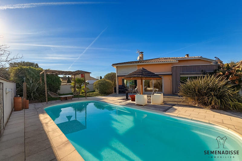 Maison - 177 m² - 5 pièces