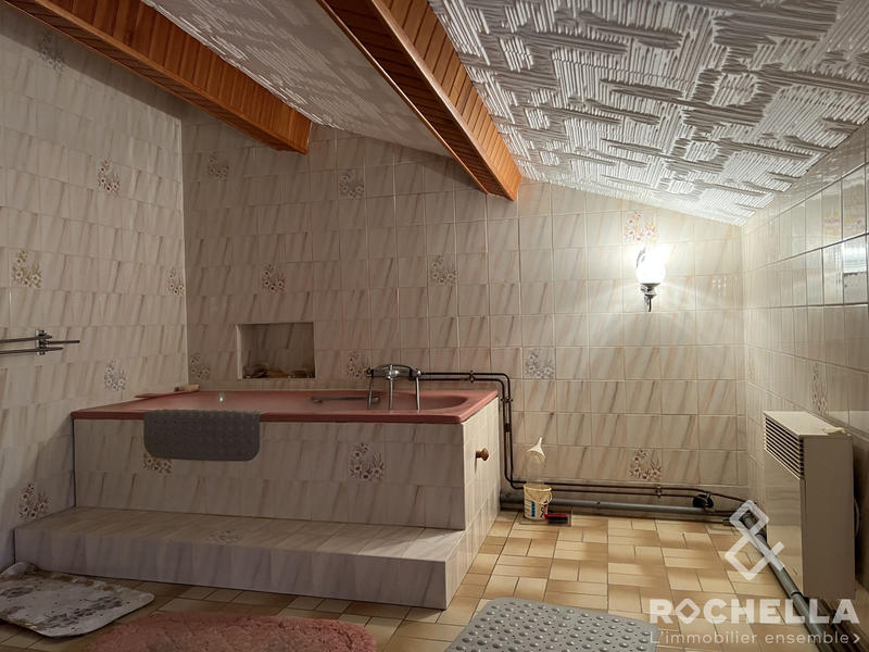 Maison ancienne - 144 m² - 6 pièces