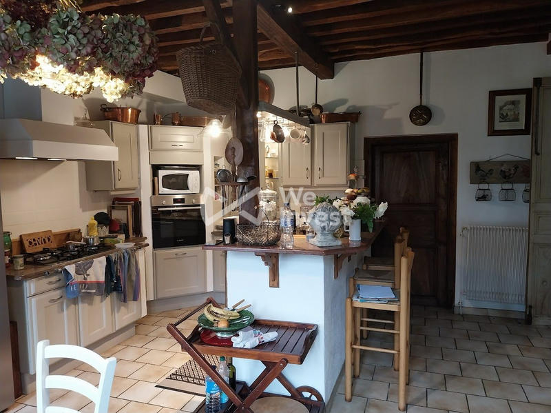 Maison - 315 m² - 10 pièces