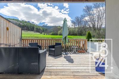 Appartement - 129 m² - 7 pièces