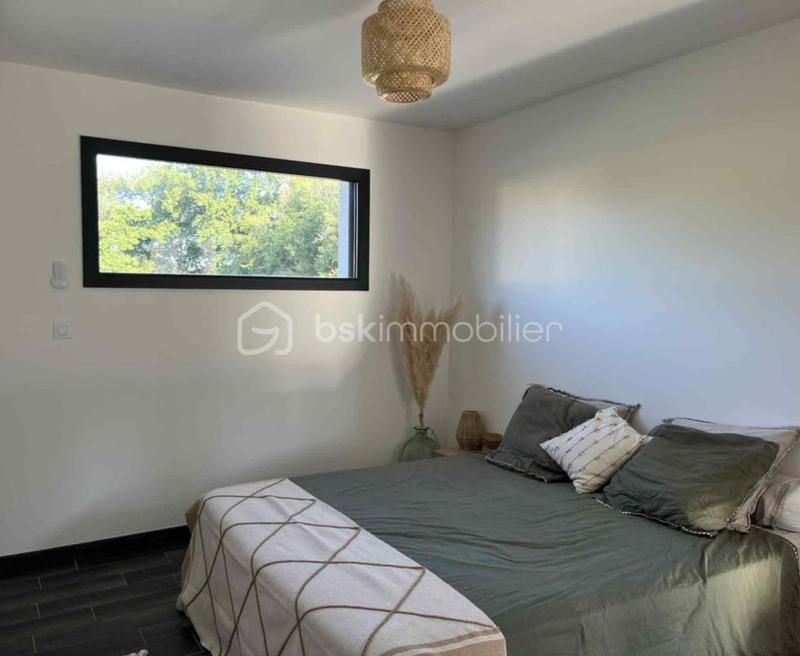 Maison - 121 m² - 5 pièces