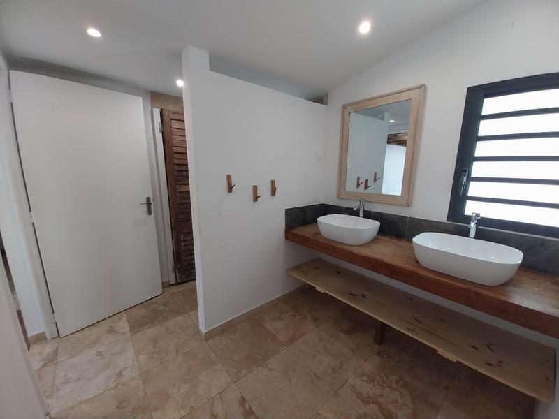 Villa - 185 m² - 6 pièces