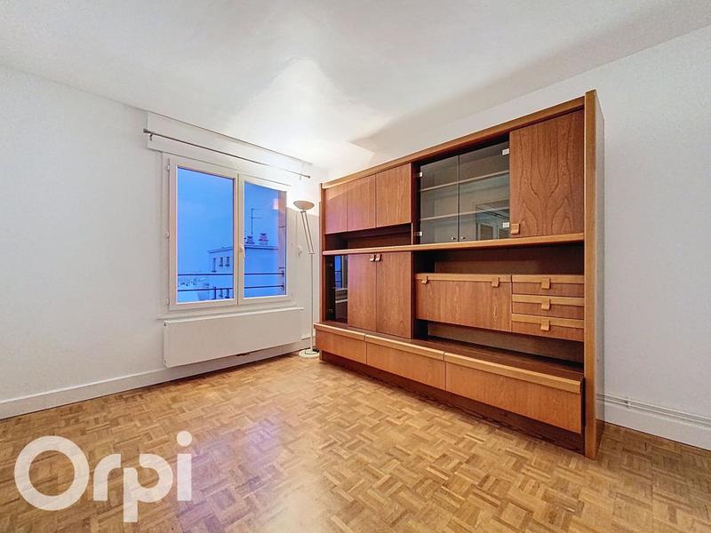 Appartement - 79 m² - 4 pièces