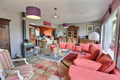 Maison contemporaine - 240 m² - 6 pièces